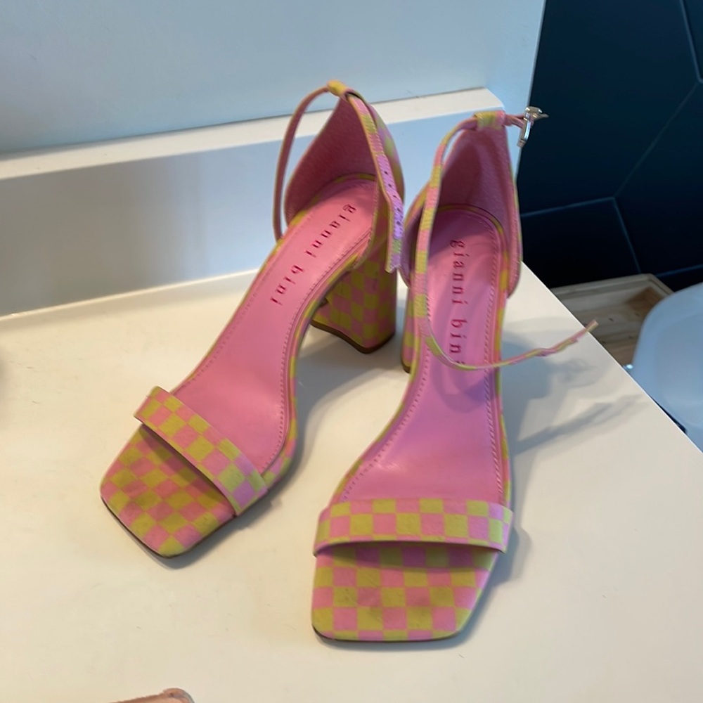 Gianni Bini heels